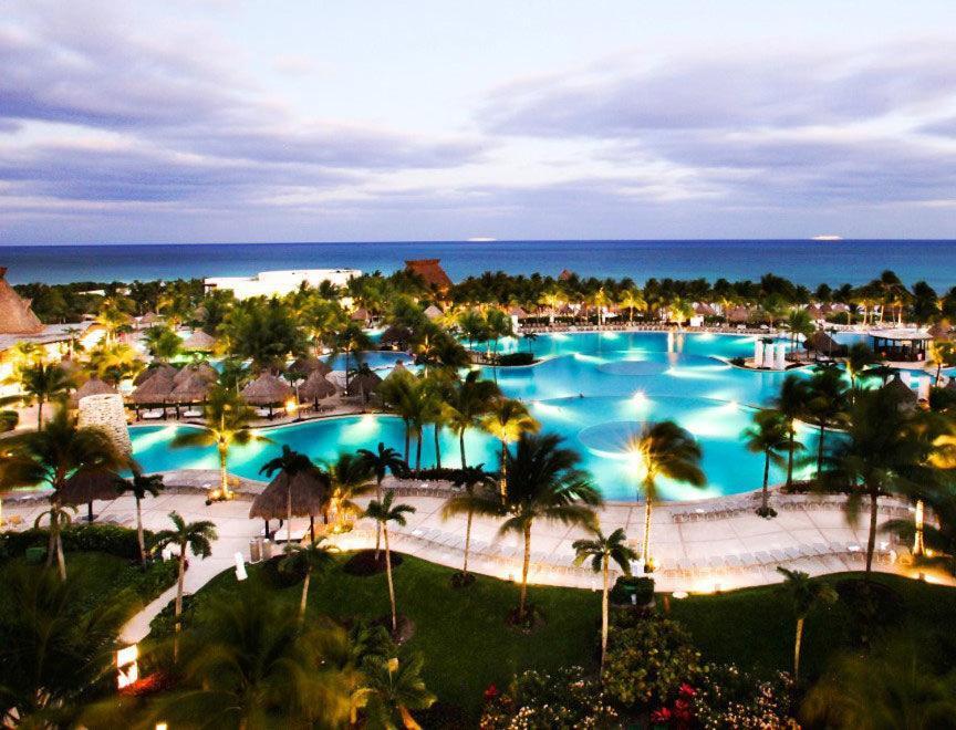 Grand Luxxe Vidanta Hotel Nuevo Vallarta Exterior photo